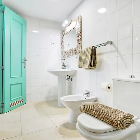 Native Coconut House * Corralejo