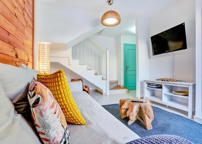 Apartman Native Coconut House *